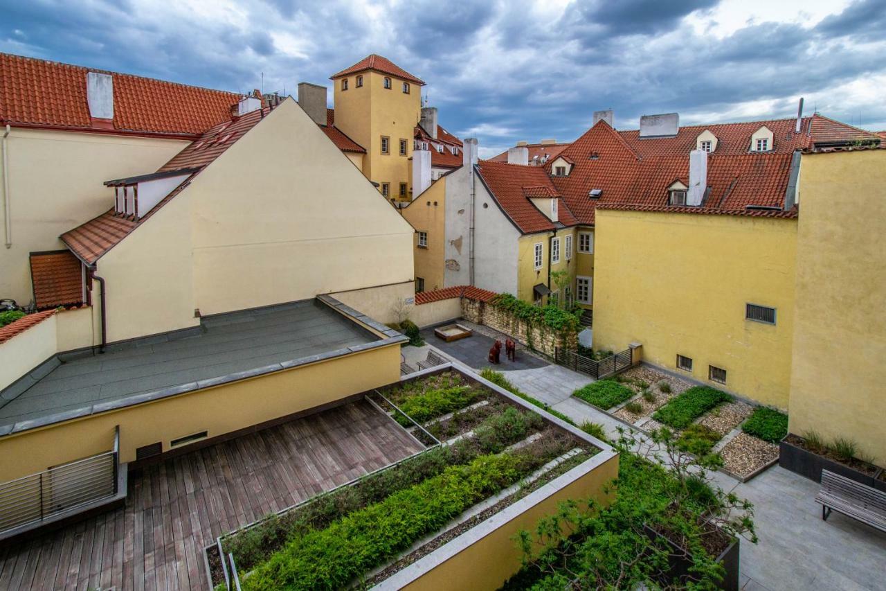 Unique Charles Bridge 2Bdr Apartment. Prag Dış mekan fotoğraf